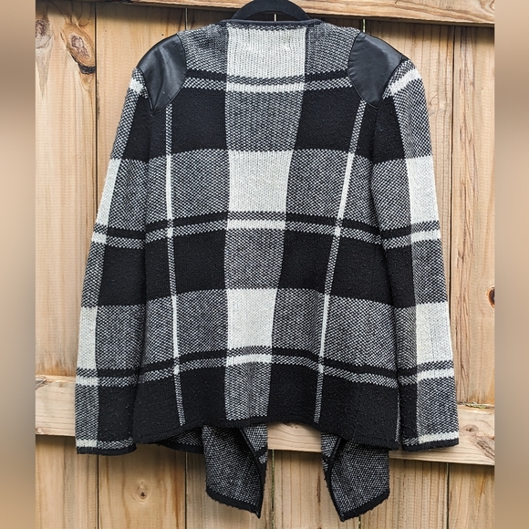 Ethereal Plaid Wool Blend Cardigan - Picture 2 of 6